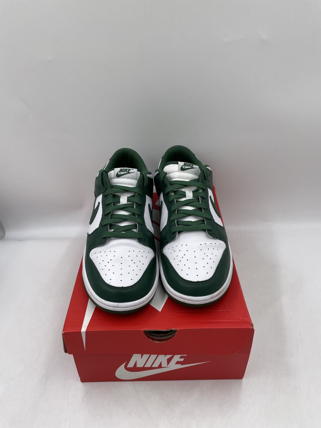 13931 - Nike Dunk Low Michigan State | Item Details - AfterMarket