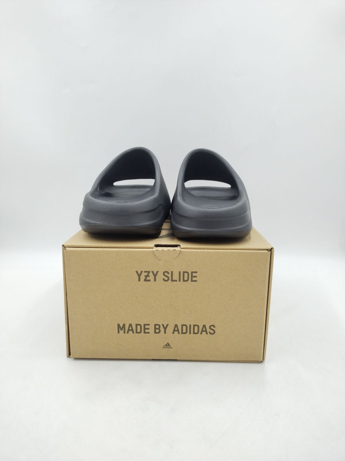 15371 - Adidas Yeezy Slide Onyx | Item Details - AfterMarket