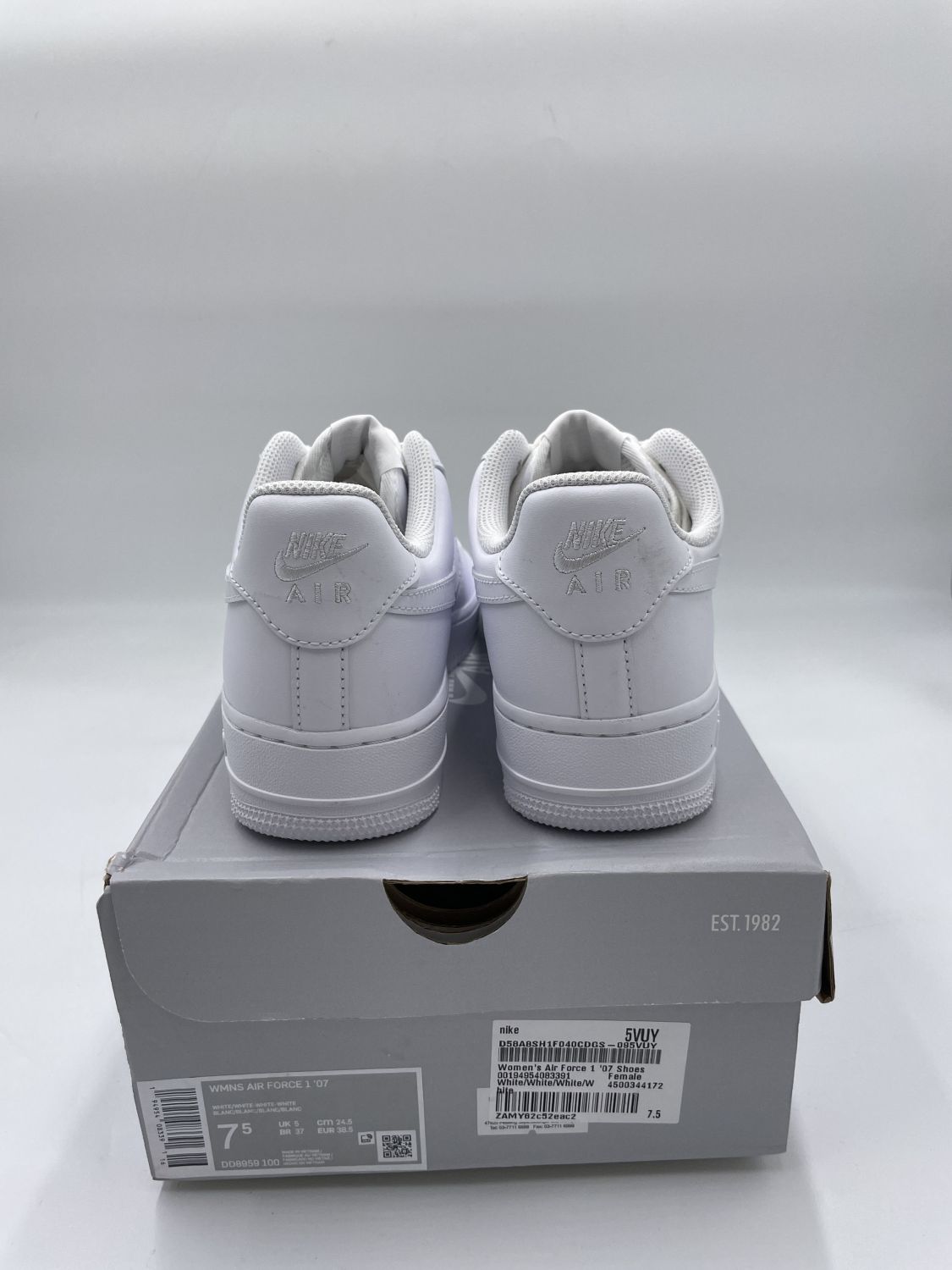 17342 - Nike Air Force 1 Low 07 White (Womens) | Item Details - AfterMarket