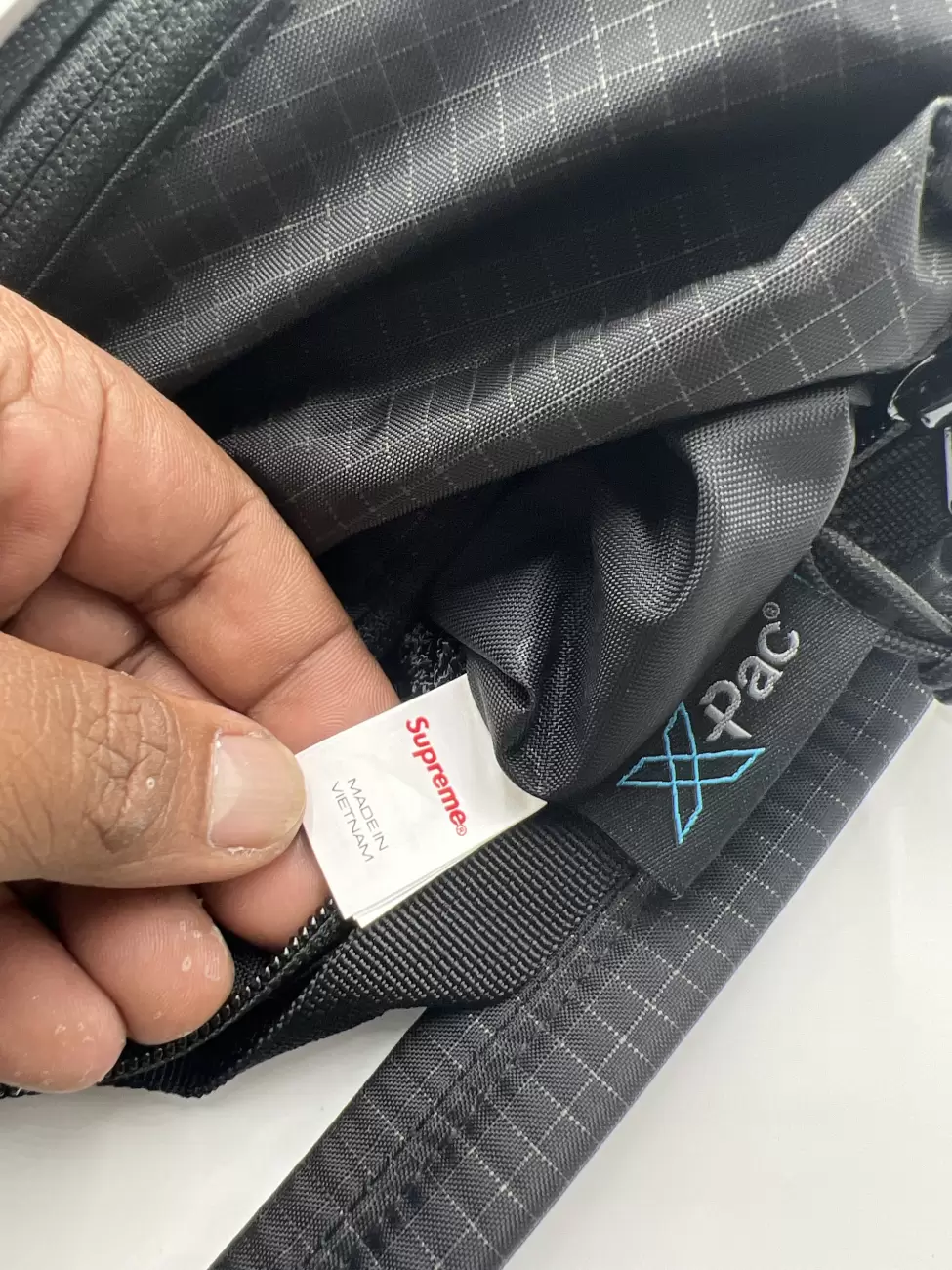 48962 - Supreme Logo Shoulder Bag Black X-pac | Item Details - AfterMarket
