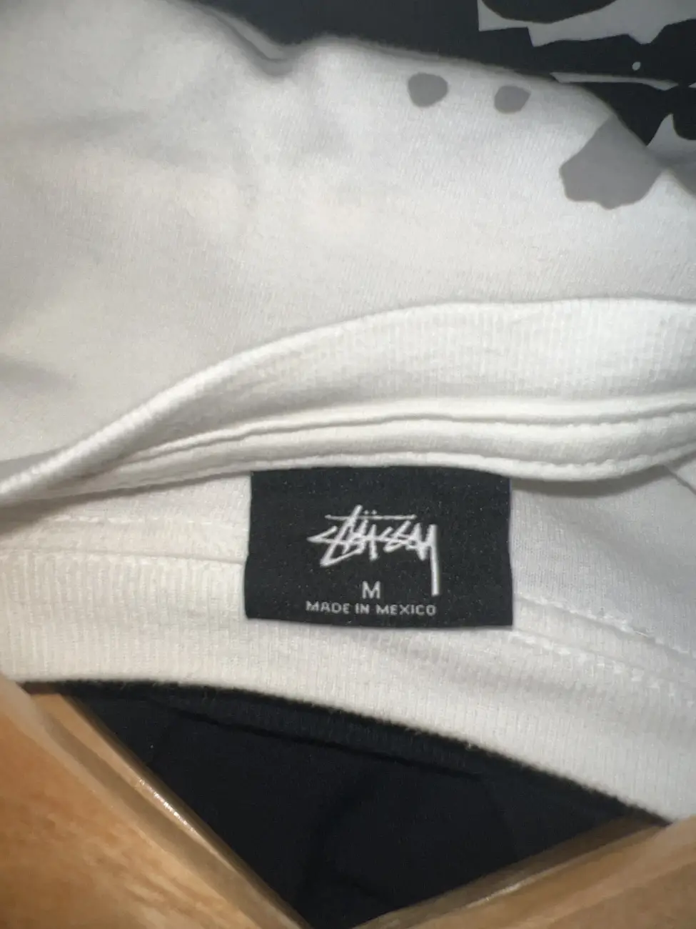 54032 - Stussy 8ball Spider Basic Logo White Tee | Item Details ...